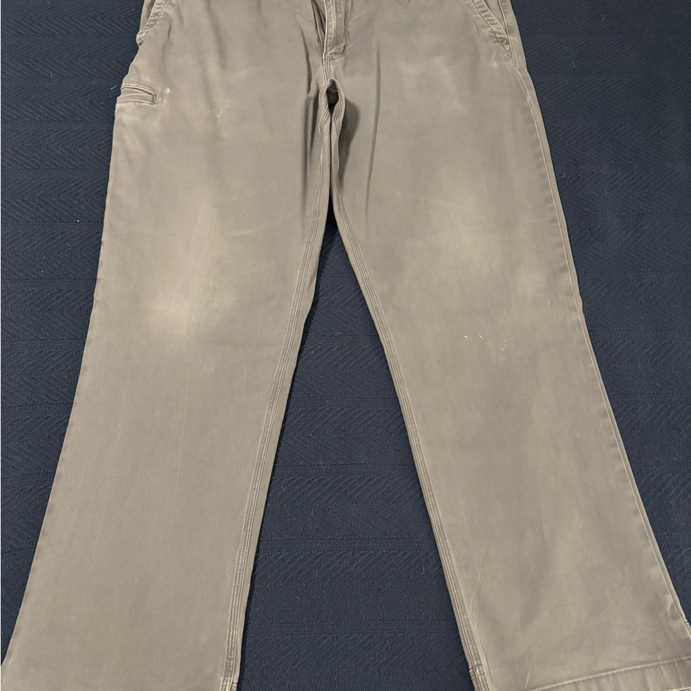 Duluth Trading Co Men's Gray Chinos